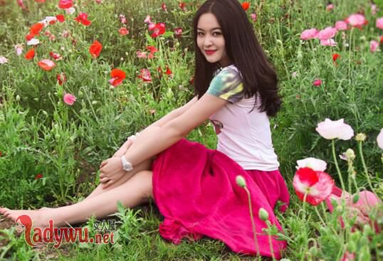 留守村妇在当地别爽坏了 男子干的爽就行，身体还是要注意的