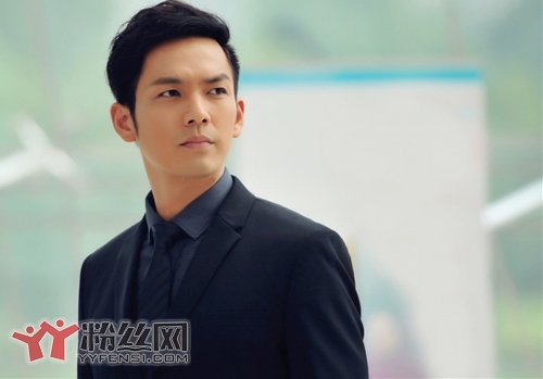 钟汉良的妹妹叫什么是谁 钟汉良的妹妹照片