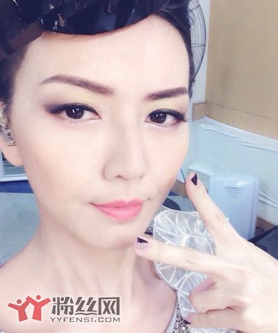 孙燕姿儿子叫什么名字 孙燕姿和她的儿子近照