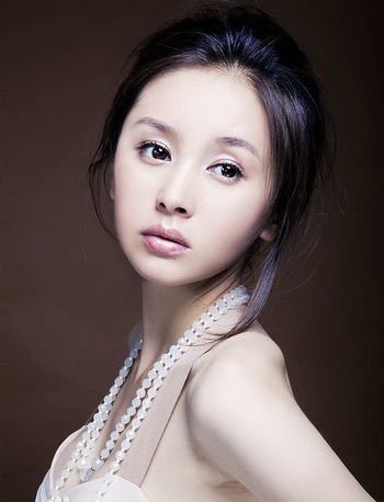 王朔王子文同居照真的吗 王朔的老婆是谁