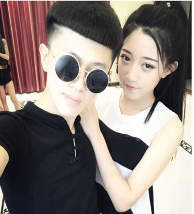 快手小伊伊整容前照片 快手小伊伊有那些黑历史