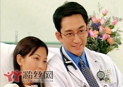 吴启华蔡少芬吻戏 吴启华喜欢过蔡少芬