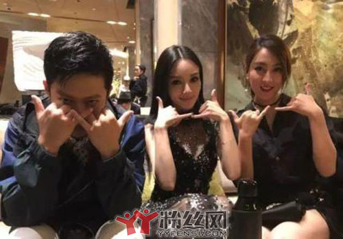 李小璐绯闻男友pgone照片及个人资料 pgone李小璐搂腰
