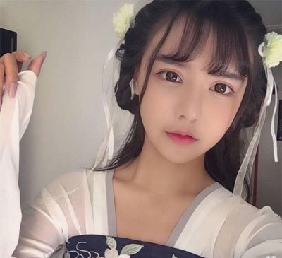 变形计女主人公韩安冉资料背景 高调整容叛逆被关注