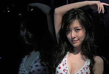 王石的现任老婆是谁 田朴珺配的上王石