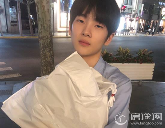 周震南个人资料多大 周震南女友是谁