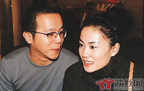 为什么说王菲毁了窦唯 俩人在音乐方面很优秀家庭背景却差距大