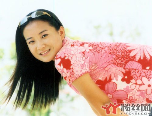 贾玲瘦的时候照片 瘦的时候漂亮容易遭潜规则所以她就故意吃胖?