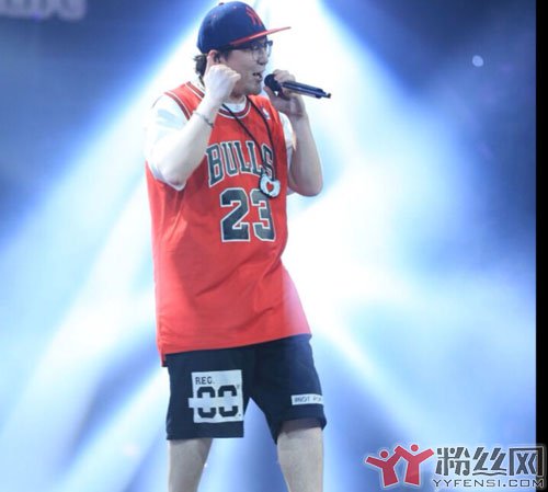 那吾克热是红花会吗 为什么表现的那么好吴亦凡还要皱眉头