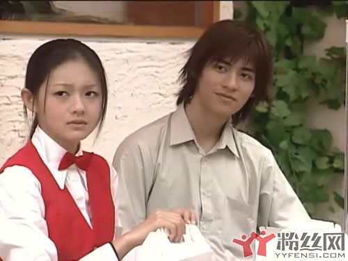 花泽类喜欢杉菜吗 男主和女二,女一和男二之间有亲密戏