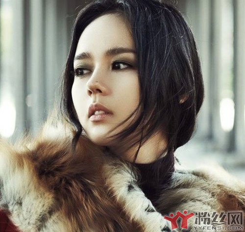 韩佳人显老态照片 自然优雅地老去不必强行少女感就是美的