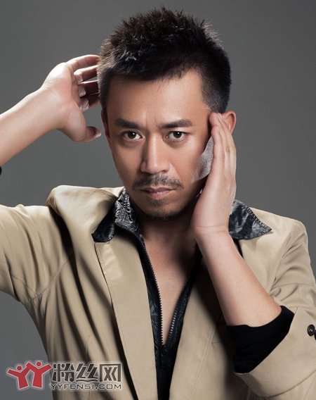 王学兵现任妻子是谁 王学兵和现任张芊芊