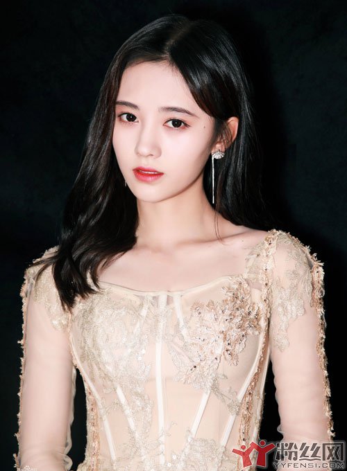 snh48为什么只捧鞠婧祎 不得不承认她现在越来越火了