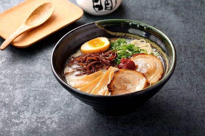 《阴阳师:百闻牌》商店街上的王牌拉面