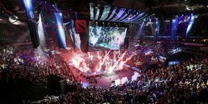AI被人类选手“虐杀”，DOTA2顶级职业赛人类战胜AI