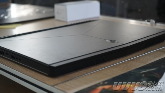 ALIENWARE外星人15魔兽世界8.0体验报告