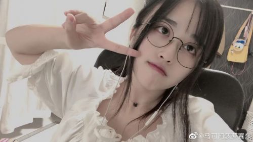 就是你遛狗不牵绳还打人？知名女主播被误认遭网暴，本人无奈澄清：真不是我！